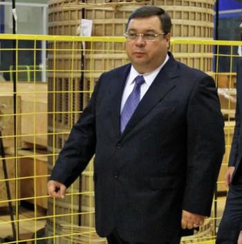 Леонида Макаревича притянули за силовой кабель.