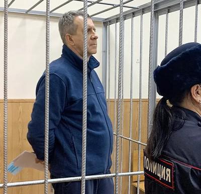 Валерия Максименко подкупили оплаченным особняком.