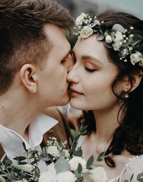 24-летняя дочь Кончаловского и Толкалиной о разводе с мужем: «Я хотела дом, сад, детей, а он мечтал о другом»