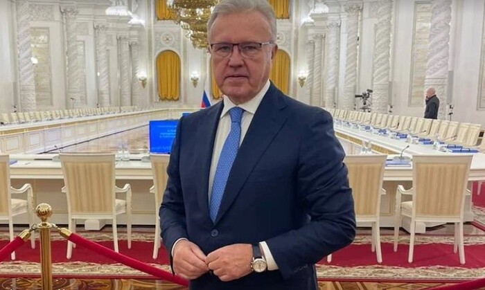 Черные &laquo;пятна&raquo; Александра Усса