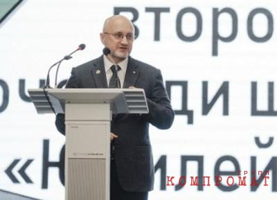 Владелец холдинга "Топпром" получил 5,5 года колонии за взятки на 3,9 млн руб. чиновнику Минэнерго Кожуховскому за квоты