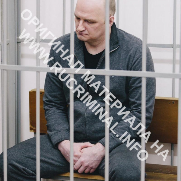 Авторитета давшего показания на парламентария ГД обнаружили повешенным в камере