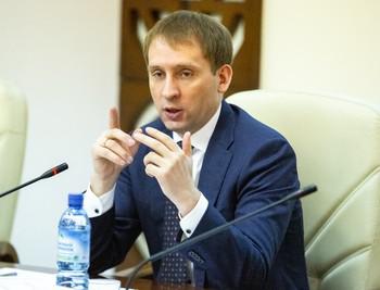 Ничтожная сделка с враждебным интересом.