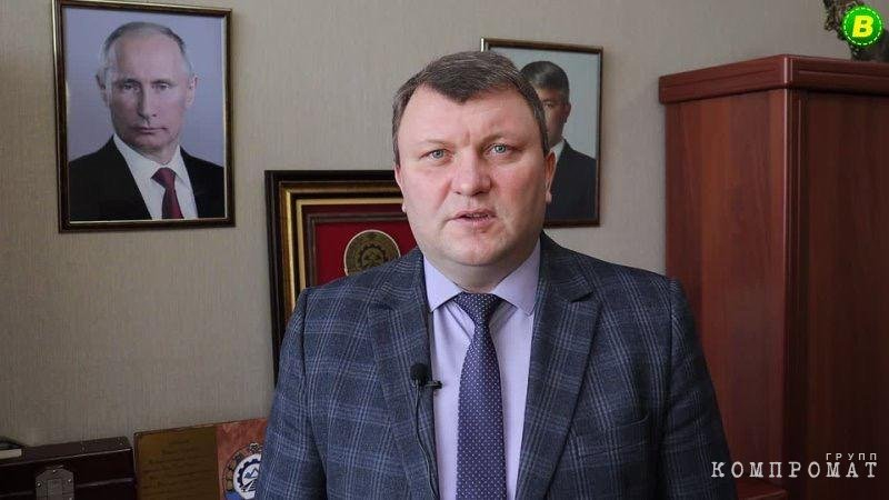 Шайка под прикрытием: об окружении главы Заиграевского района Виталия Шалькова