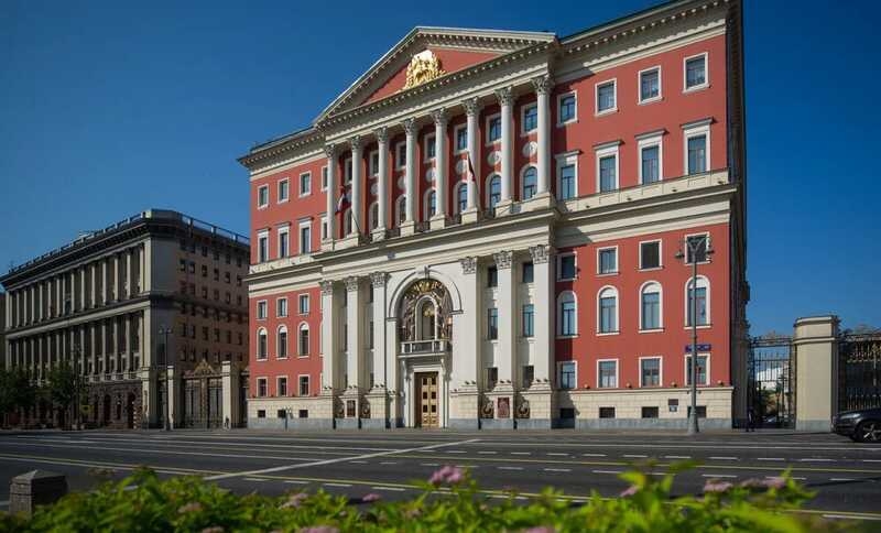 Тихий коррупционер из департамента собственности города Москва Виктор Найденов сумел заработать миллионы долларов на приватизации