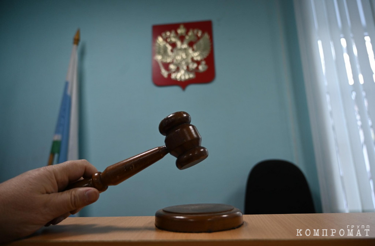 &laquo;Роспан Интернешнл&raquo; обвинил &laquo;Евракор&raquo; в убытках на сотни миллионов в ЯНАО. Близкий &laquo;другу Ротенбергов&raquo; бизнес отбивается от &laquo;ВЭБ&raquo;
