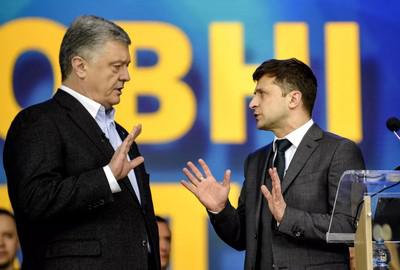 Облава СБУ на ботоферму бывшего украинского президента Порошенко.