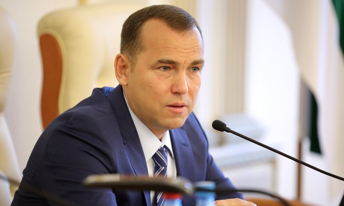 Шумков уводит неприметно. В Зауралье погибает охрану здоровья населения, подчинённые главу региона утопают в скандалах