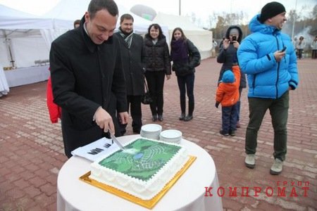 Кто &laquo;кинул&raquo; на пол млрд зятя главу правительства