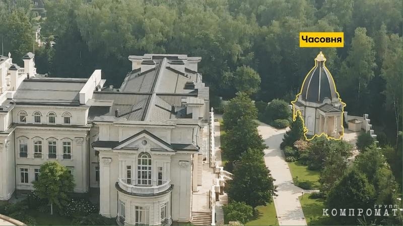 Дворцы в Подмосковье, виллы и коттеджи в Сочи, отели в Геленджике и на Алтае, сотни квадратных метров с крышей в Питере