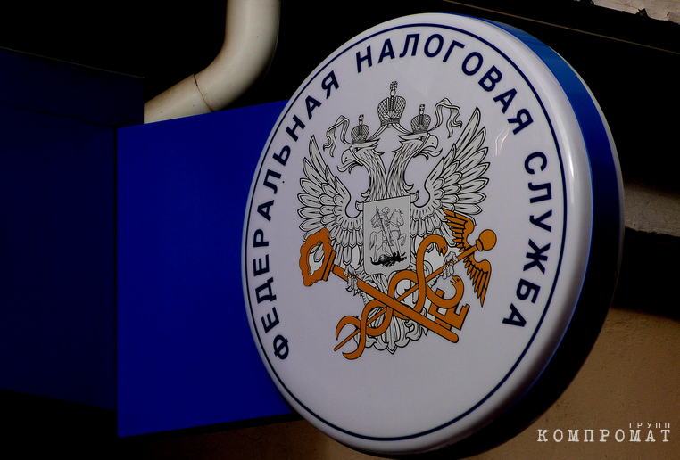 ФНС зачищает рынок перевозок ХМАО банкротством АК &laquo;Геликс&raquo;. Авиаторы рассчитывают на вмешательство Комаровой