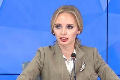 Дочери Владимира Путина, Анна Чапман и лицо "Транснефти".