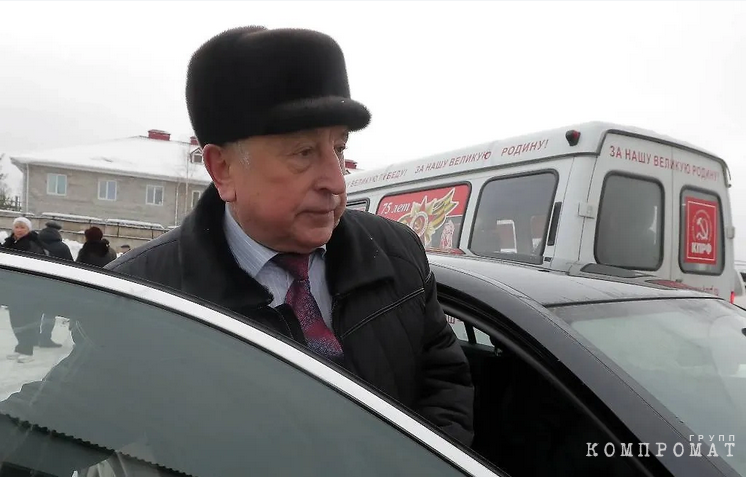 Красный барин: Как живёт кандидат в президенты от КПРФ Николай Харитонов