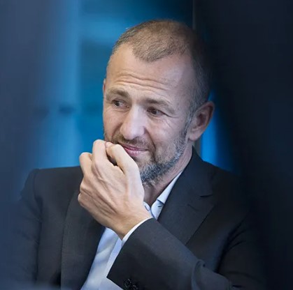 Фальшивая подпись ударила по Мельниченко