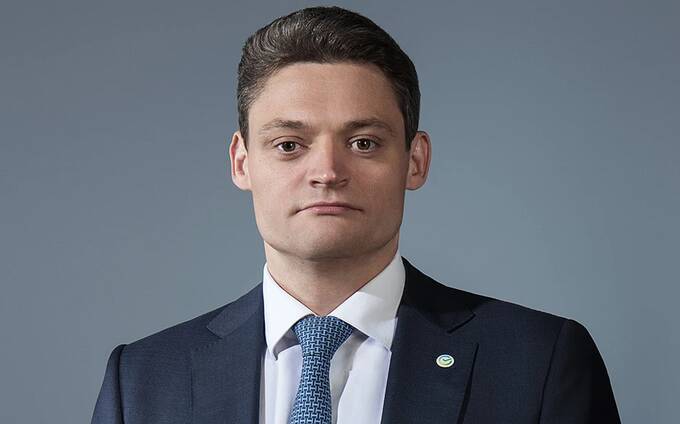 Кирилл Царёв: подсанкционный заместитель председателя Сберегательного банка и его многомиллионный бизнес