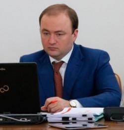 Дети госслужащих пригрелись в АП.