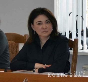 Конвейер взяток вывел на главу облсуда Елену Золотареву, зампредседателя совета судей Юрову, начальника управления суддепартамента Рощевского