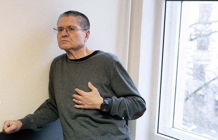 &laquo;Сумку он получил от Сечина И.И.&raquo;