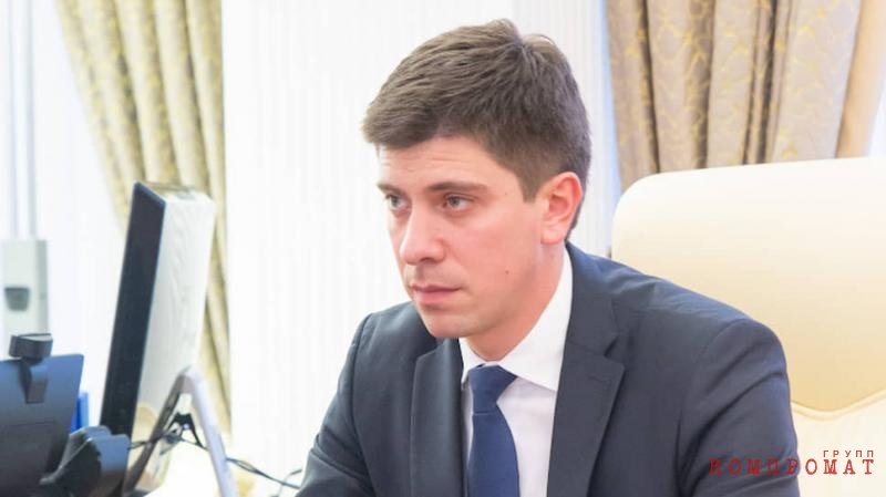 Чиновничьи закрома. Кому из вице-глав регионов живётся лучше и веселее