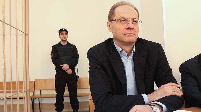 Обман доверия, либо как Владислав Филев и Герман Греф ушли 