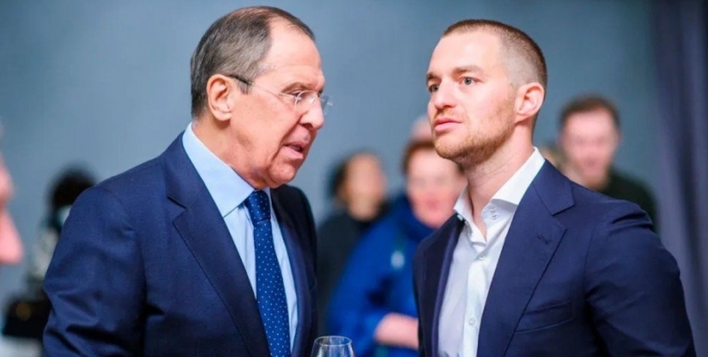 &laquo;Заказчик&raquo; - высокопоставленный человек&raquo;