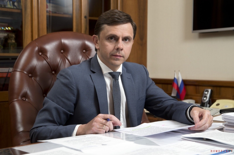 Глава региона Клычков оплатил люксовую квартиру домом?