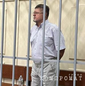 Главному наркологу Минздрава предъявили хищение 20 млн руб. при закупке препаратов по завышенным ценам