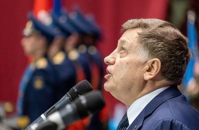 Возлюбленные курятнички питерского члена партии Единая Россия.