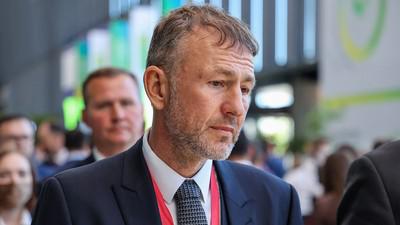 Андрею Мельниченко предъявили теневую сделку с Абызовым.