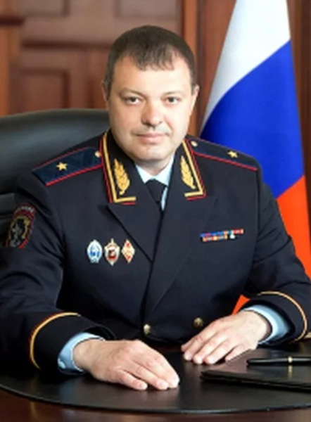 «Играю с Путиным в одной пятёрке, даю ему классные пасы»