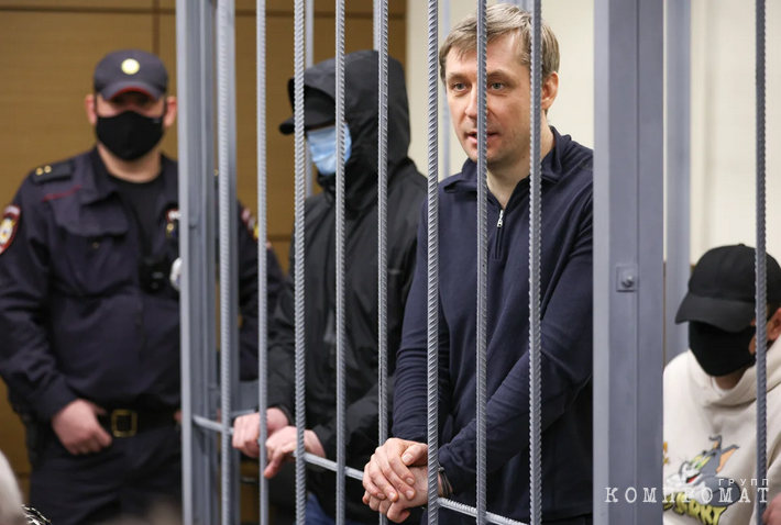 Над кем нависло грозовое «скопление»
