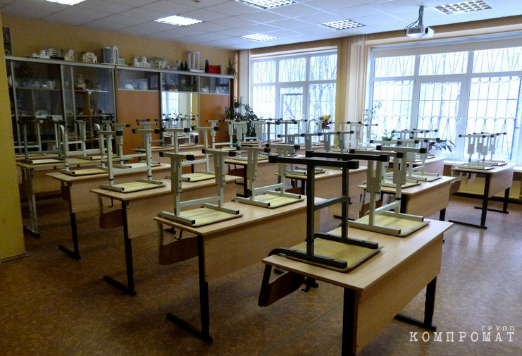 Сотни миллионов перечислений югорскому &laquo;Прайду&raquo; из казны вылились в проваленные соцстройки ЯНАО. Власти сохраняют молчание
