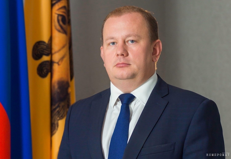 &laquo;Повелитель масок&raquo; Михаил Торгашин: интриги, конфликты, расследования из Пензы. Чем отметился новый руководитель саратовского минпрома