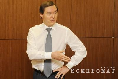 Шефа СКР в Питере на стройку "ЛСР" на Васильевском острове не пропустила охрана, через час он вернулся с ОМОНом и уголовным делом