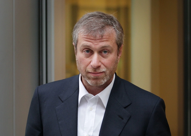 Попавший под санкционные меры мультимиллионер Абрамович нанял американскую юридическую организацию для борьбы за свои интересы