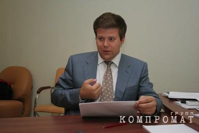 Бывший-собственник разорившегося банка "Запас" заочно задержан за хищение кредитных средств на 790 млн руб.