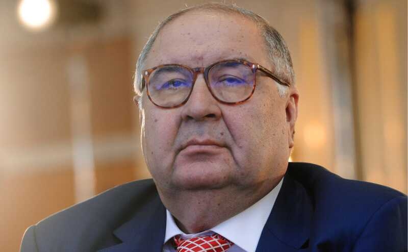 Как бизнесмен Усманов в приемной Владимира Путина на четвереньках ползал