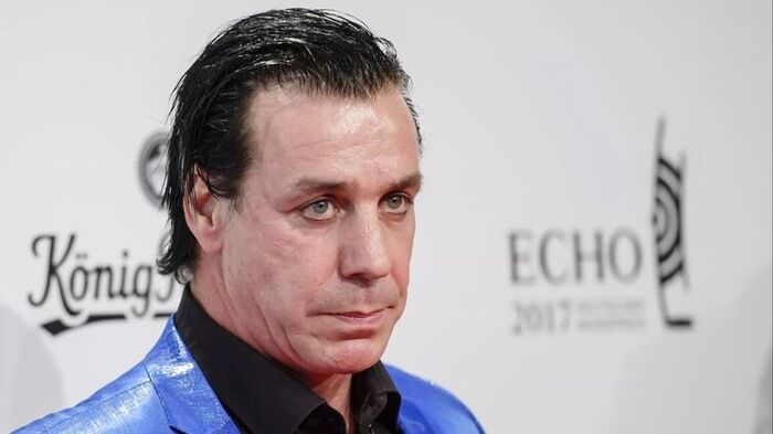 Лидера группы Rammstein Тилля Линдеманна винят в сексуальном насилии, спаивал и имел до 5 поклонниц в день
