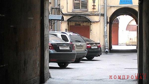 Адреса объектов СВР, ФСБ, ФСИН и ФСО в открытых документах региональных администраций РФ