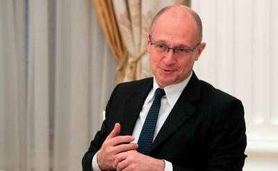 Администрация президента в окружении врагов.