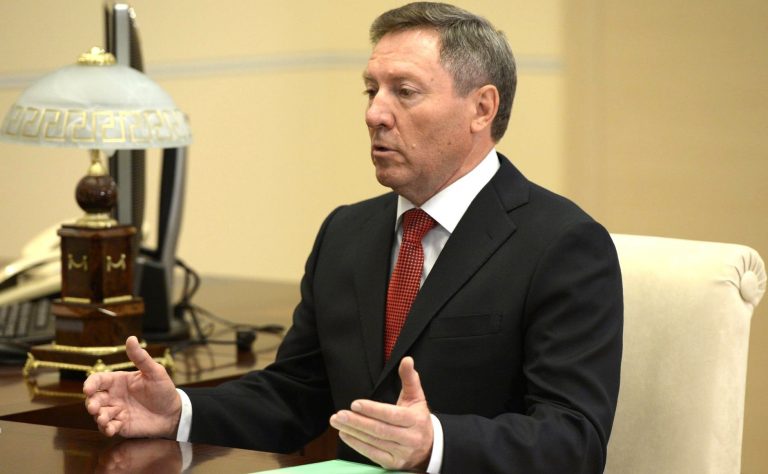 Бизнесмен Лисин начал зачистку средства массовой информации