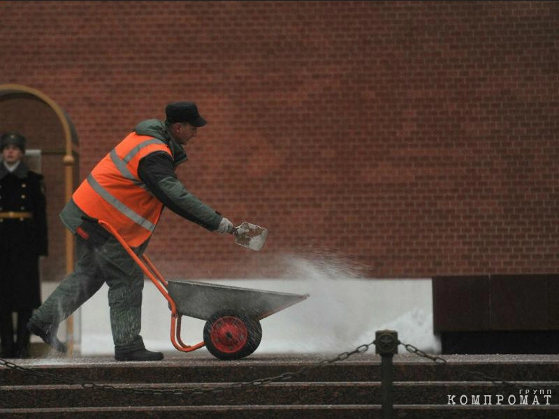 Семья Юрия Трутнева снова угодила в реагенты