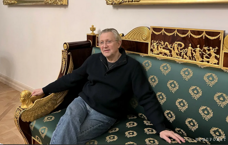Летевшего в эконом-классе "Аэрофлота" 72-летнего авторитета по кличке Антиквар избил доктор-культурист