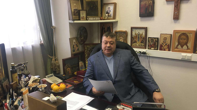 Почему от Сергея Михайлова-Михася старательно отстранится Владимир Путин?