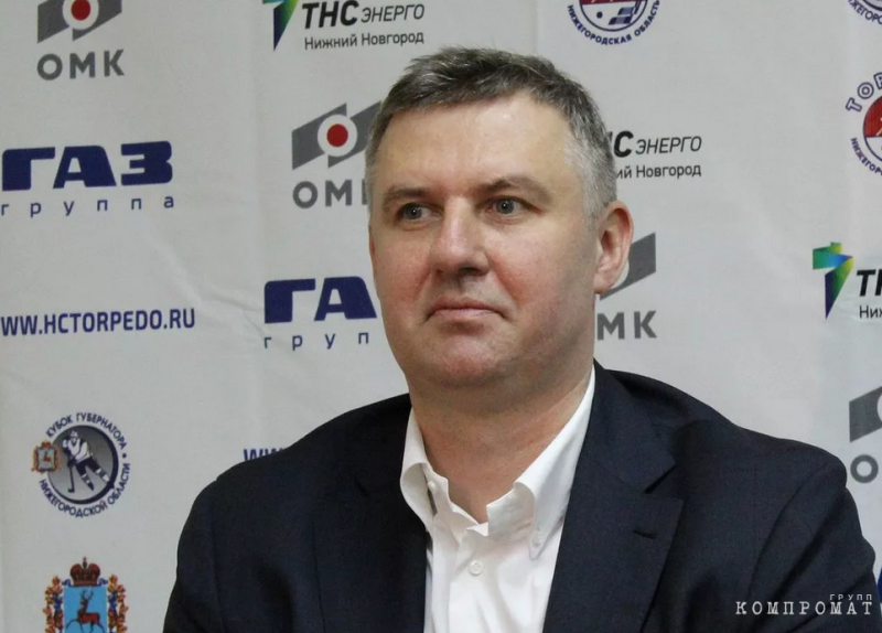 Беглый экс-гендиректор ХК "Торпедо" заочно получил 6 лет за хищение из кассы клуба почти 18 млн руб.