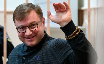 Дмитрию Михальченко предъявили счет через партнеров.