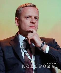 Павел Серватинскоий подлил в "Исток" из казны