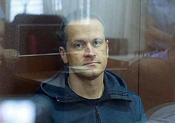 Бывший замглавы МЧС получил 5 лет за превышение полномочий при строительстве мобильных госпиталей в Иваново и Мурманской области Оригинал этого материала