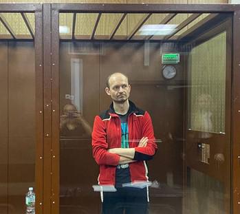 "Внучка" "Ростелекома" вытягивала у "дочки".