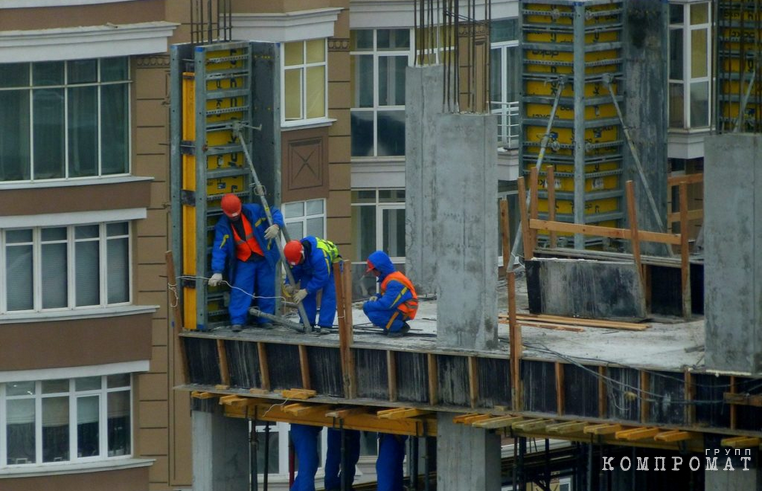 Счетная палата заявила о дырах в бюджете из-за социальных долгостроев ХМАО. Аудиторы нашли неэффективные и незаконные траты